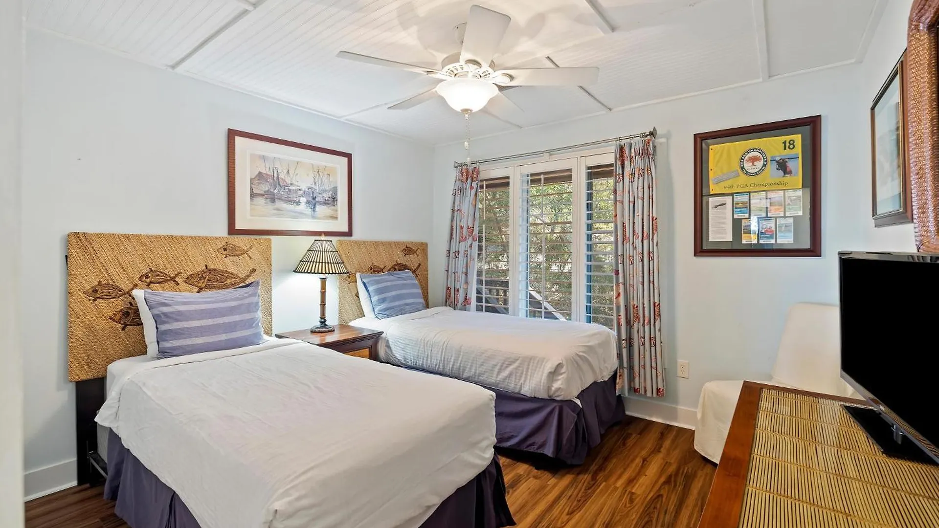 16 Inlet Cove