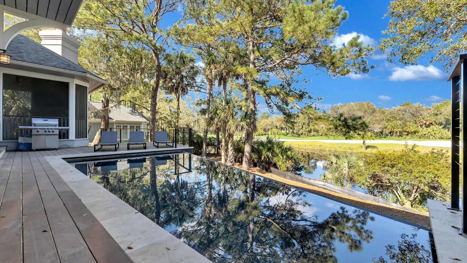 571 Whimbrel Road Holiday home
