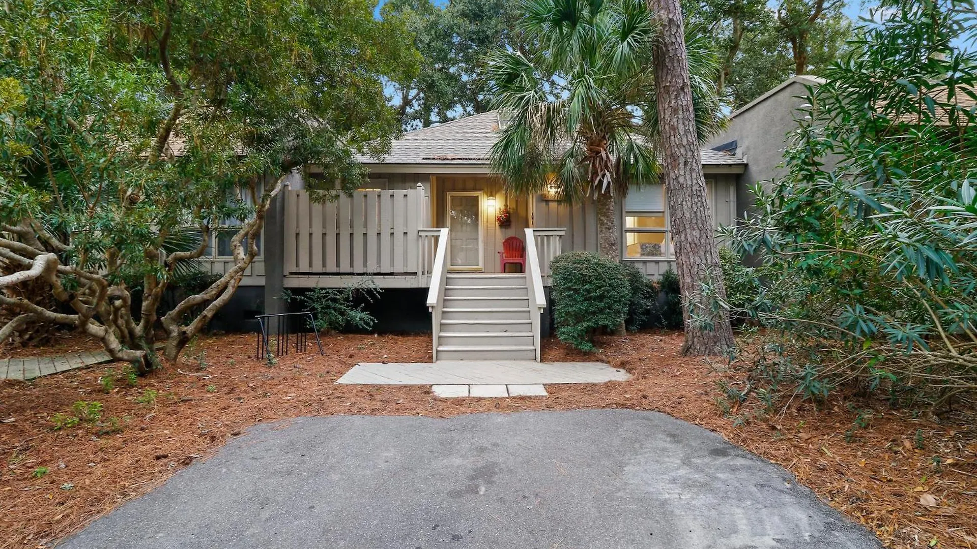 1205 Greenslake