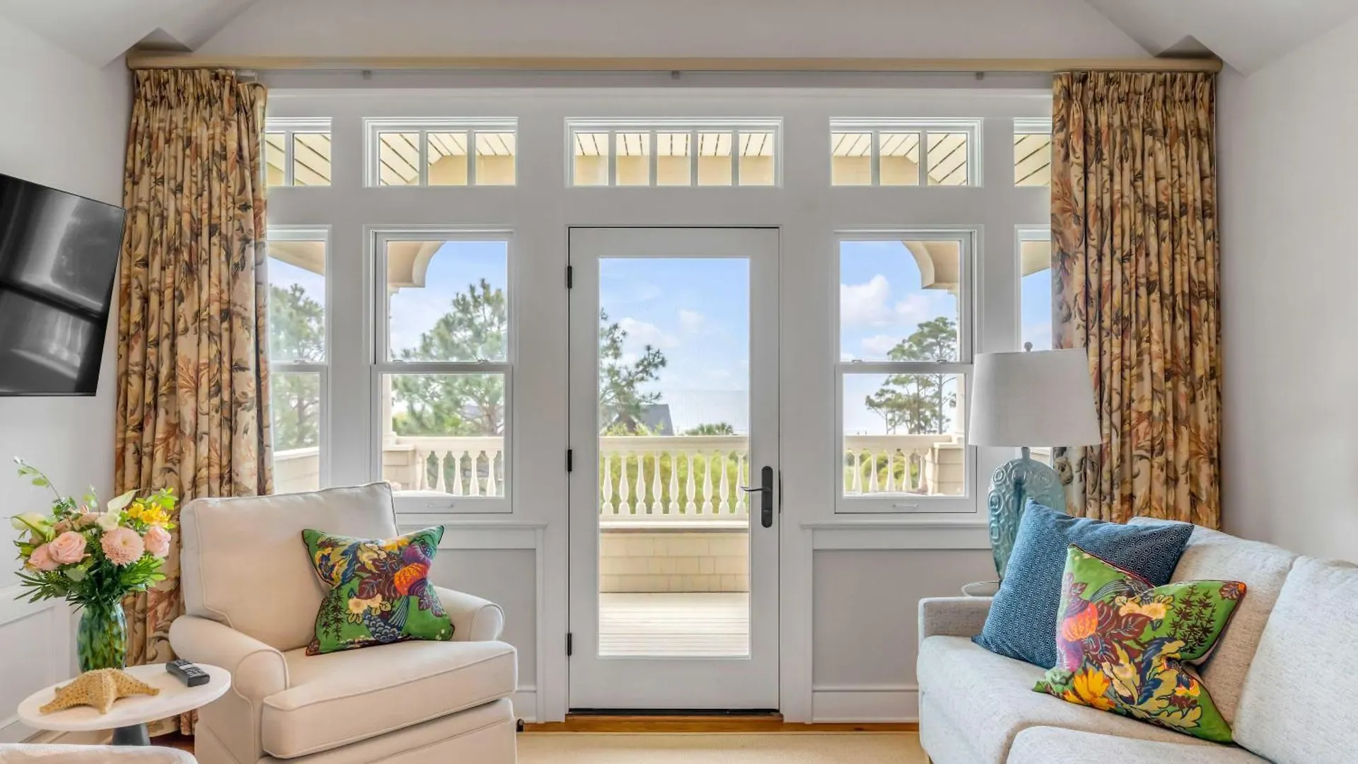 126 Flyway Drive Holiday home
