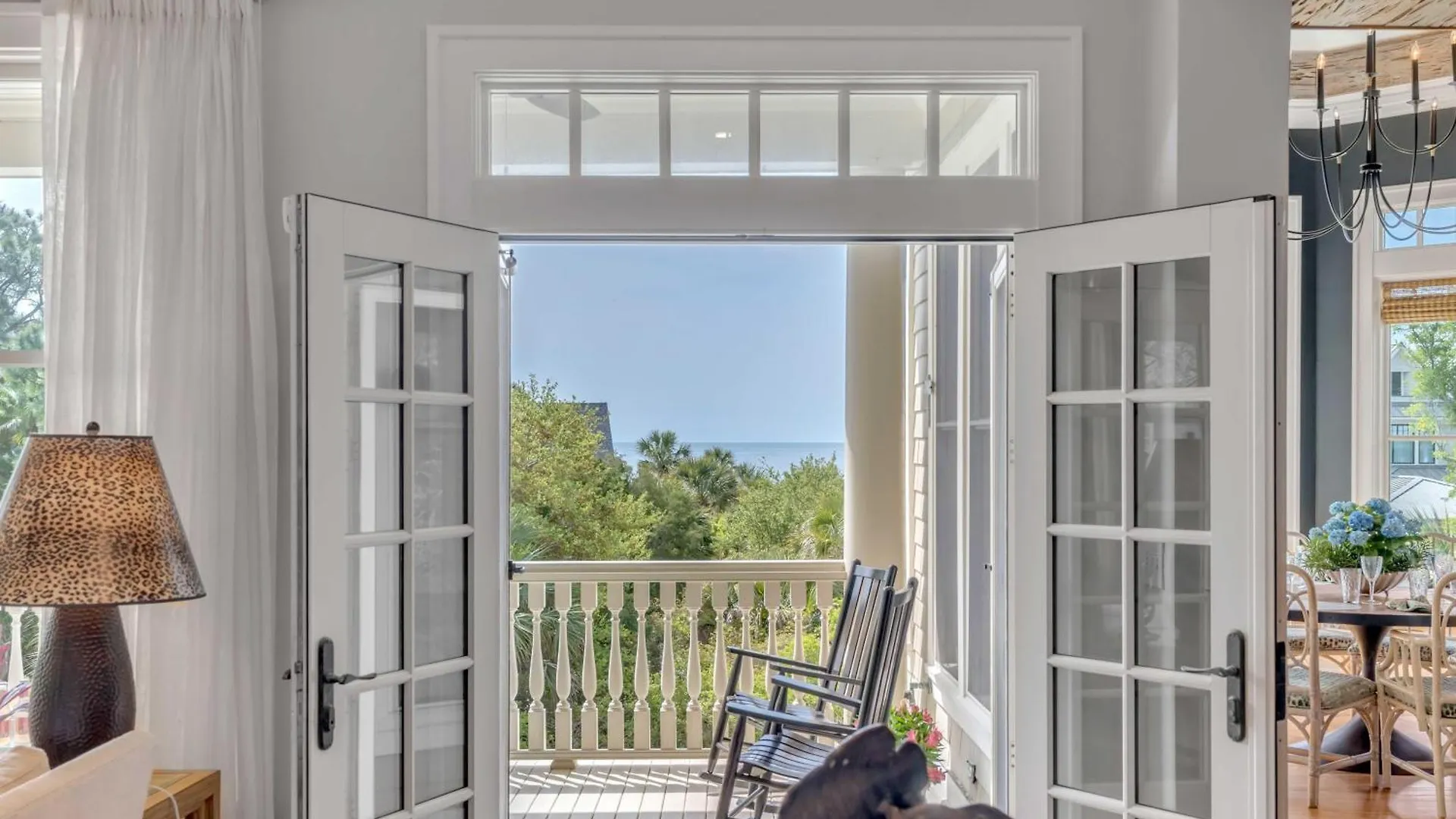 126 Flyway Drive Holiday home