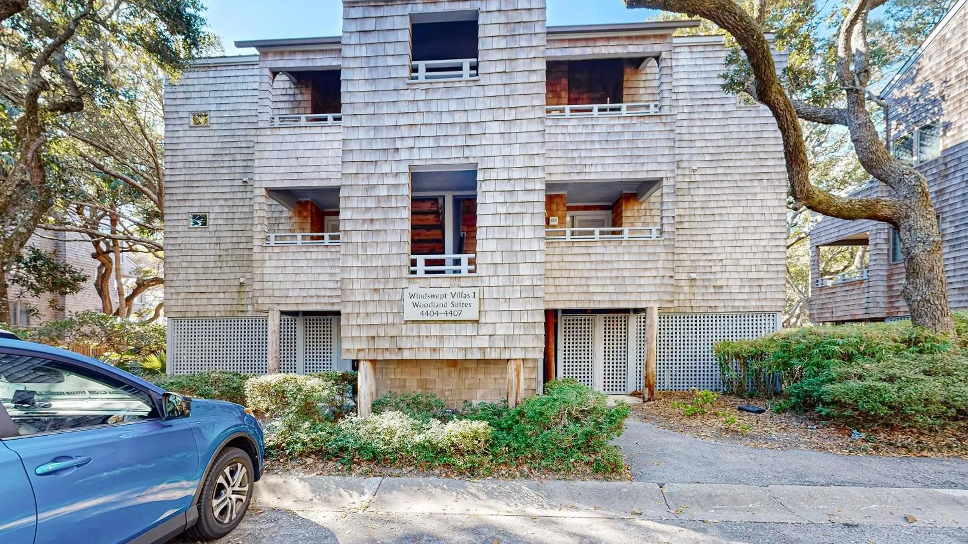 4406 Windswept Apartment *