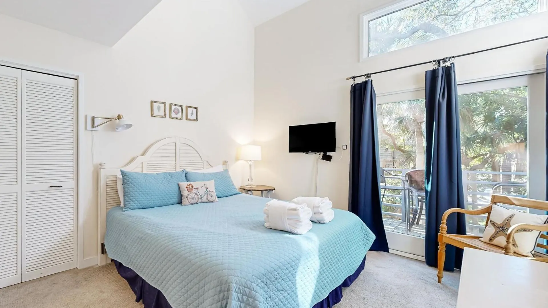 4406 Windswept Apartment *