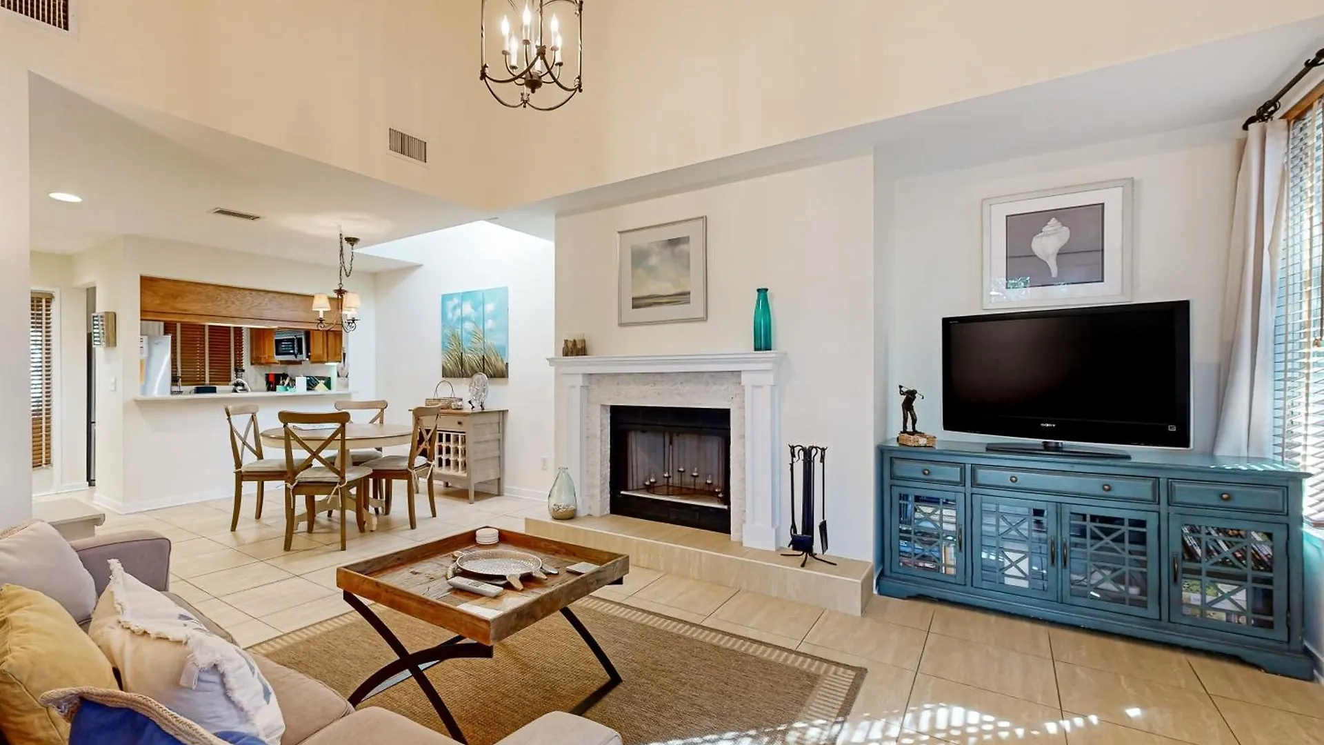 4406 Windswept Apartment