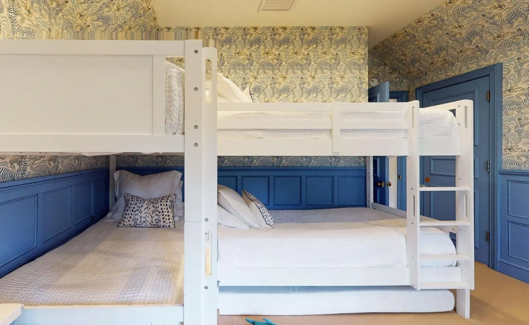 19 Surfsong Rd Holiday home *