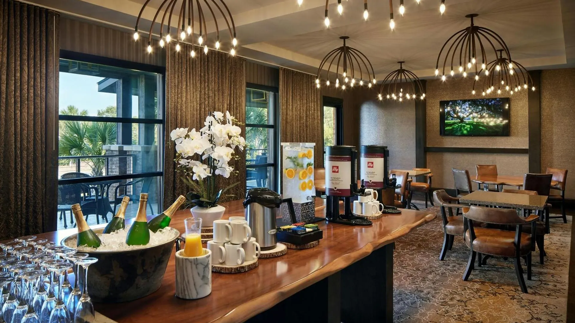 Hotel Andell 4*