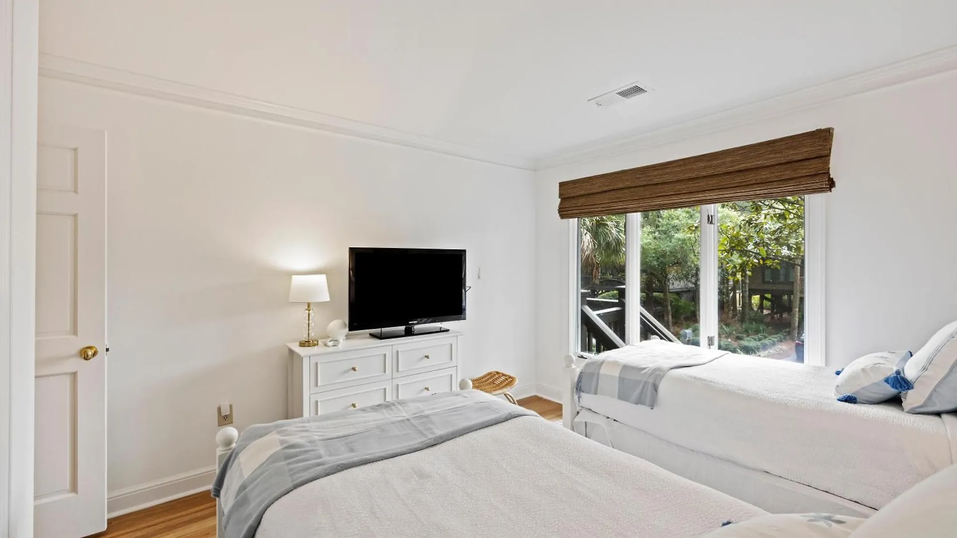 80 Inlet Cove *