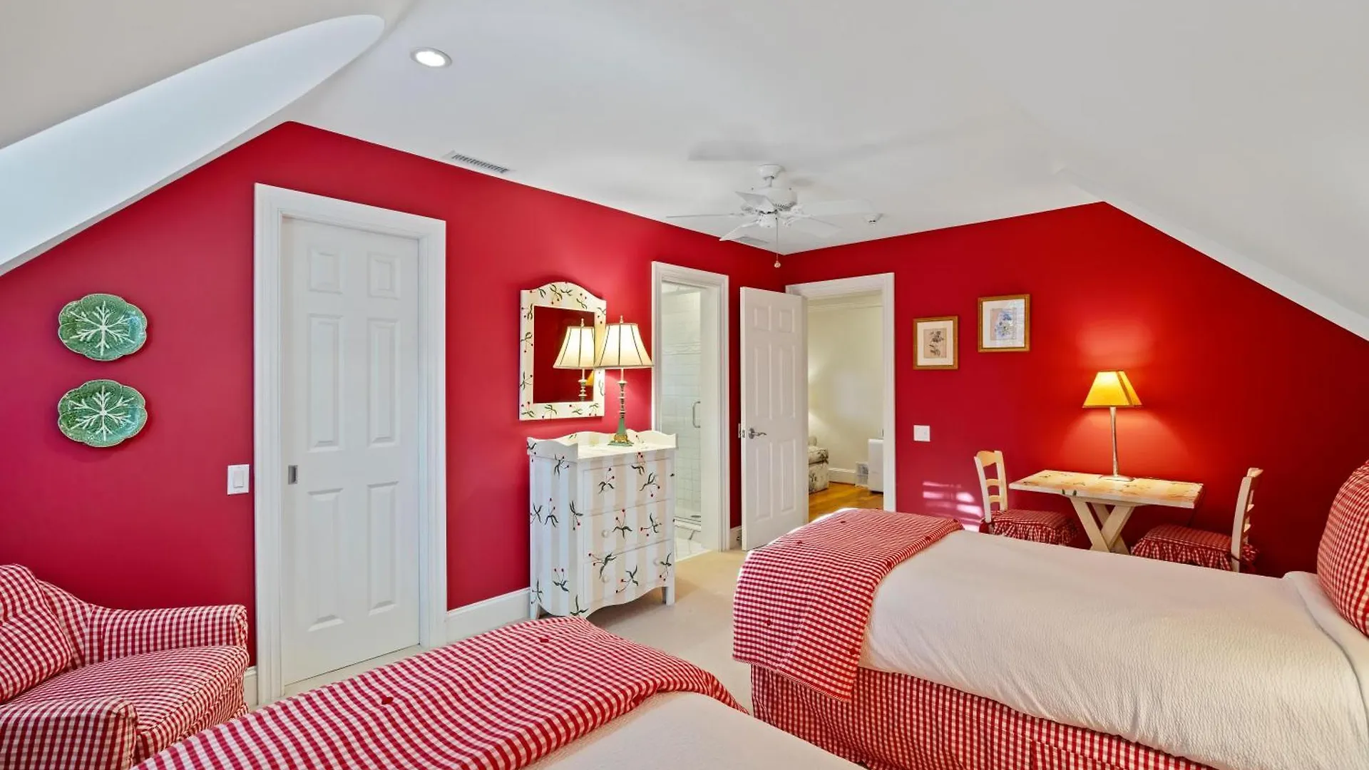 218 Yellow Throat Lane Holiday home
