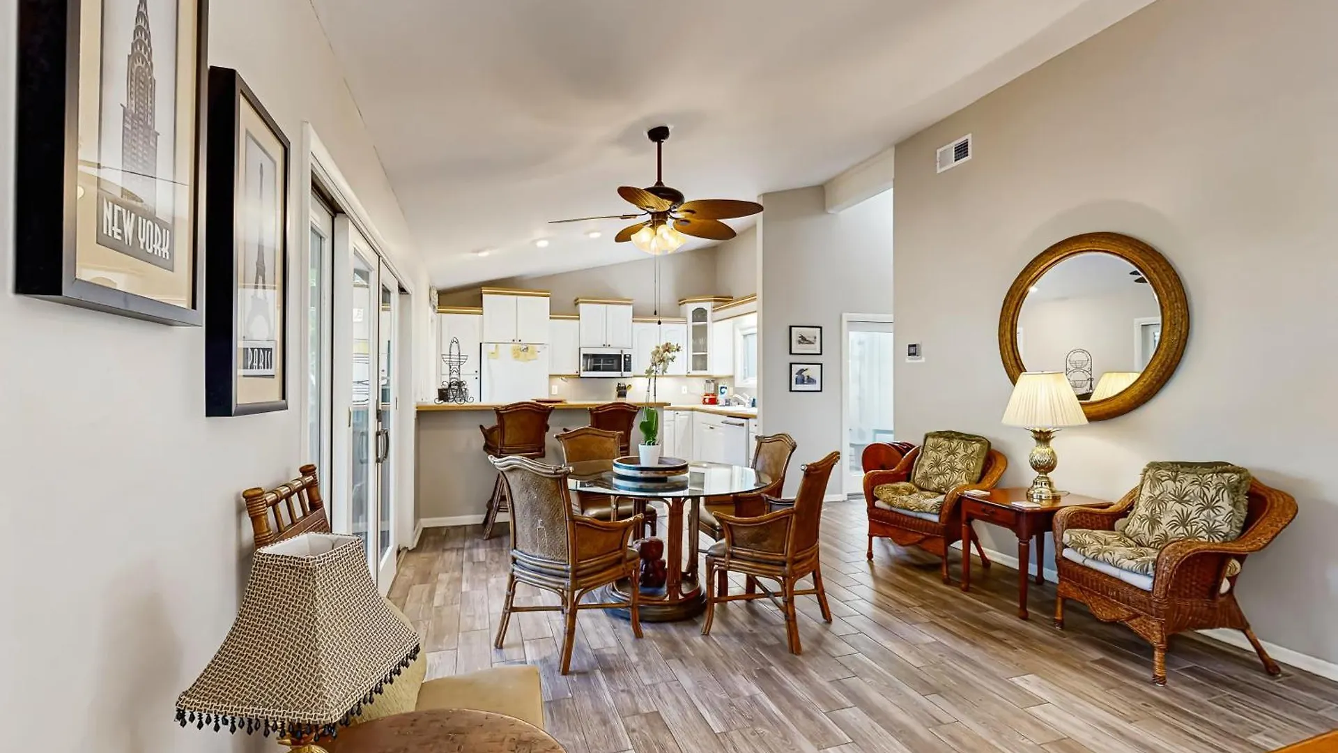 Surfscoter Holiday home *