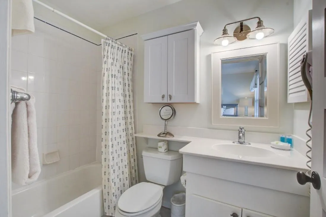 1023 Sparrow Pond Kiawah Island