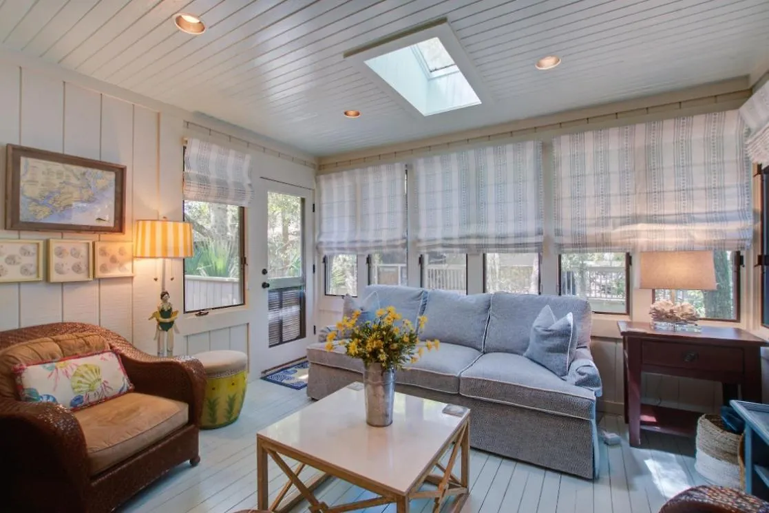 1023 Sparrow Pond Holiday home *