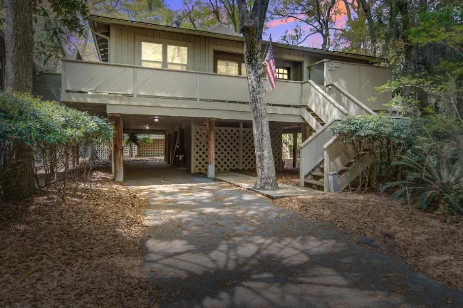 1023 Sparrow Pond Kiawah Island