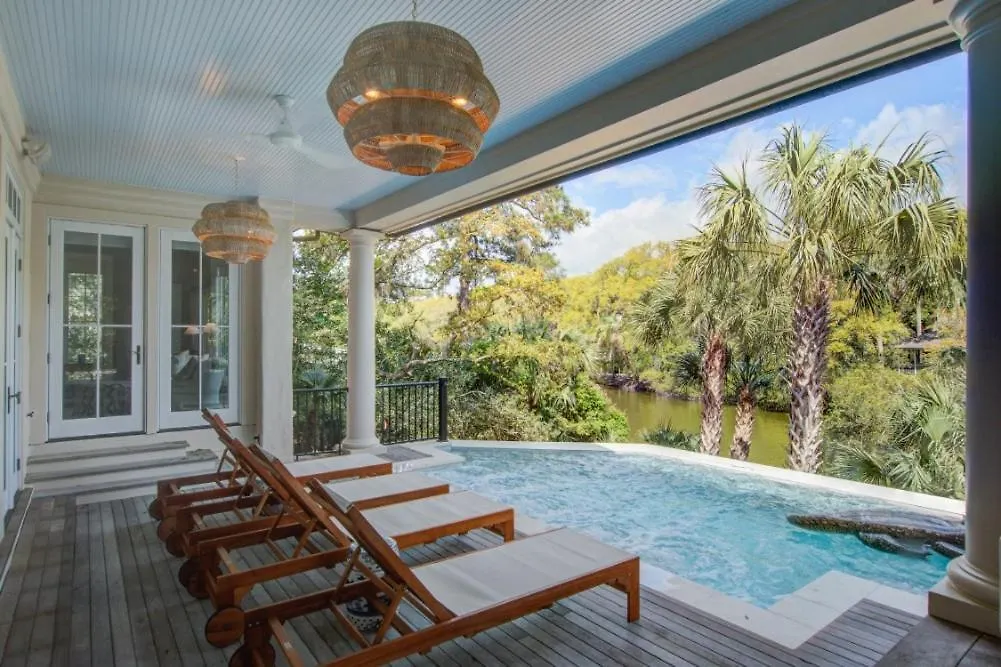19 Surfsong Rd Holiday home *