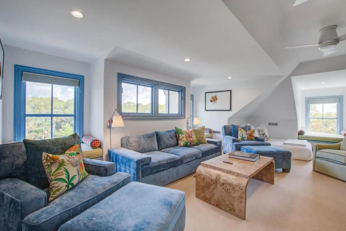 19 Surfsong Rd Holiday home