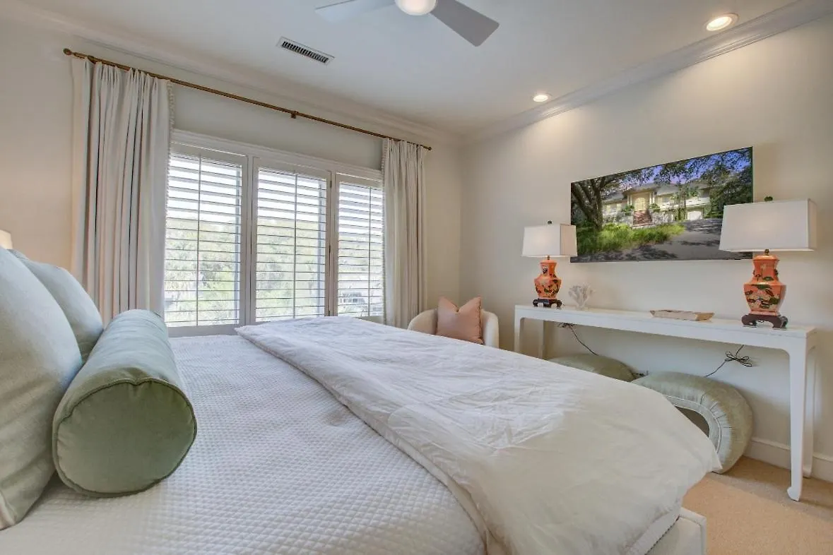 19 Surfsong Rd