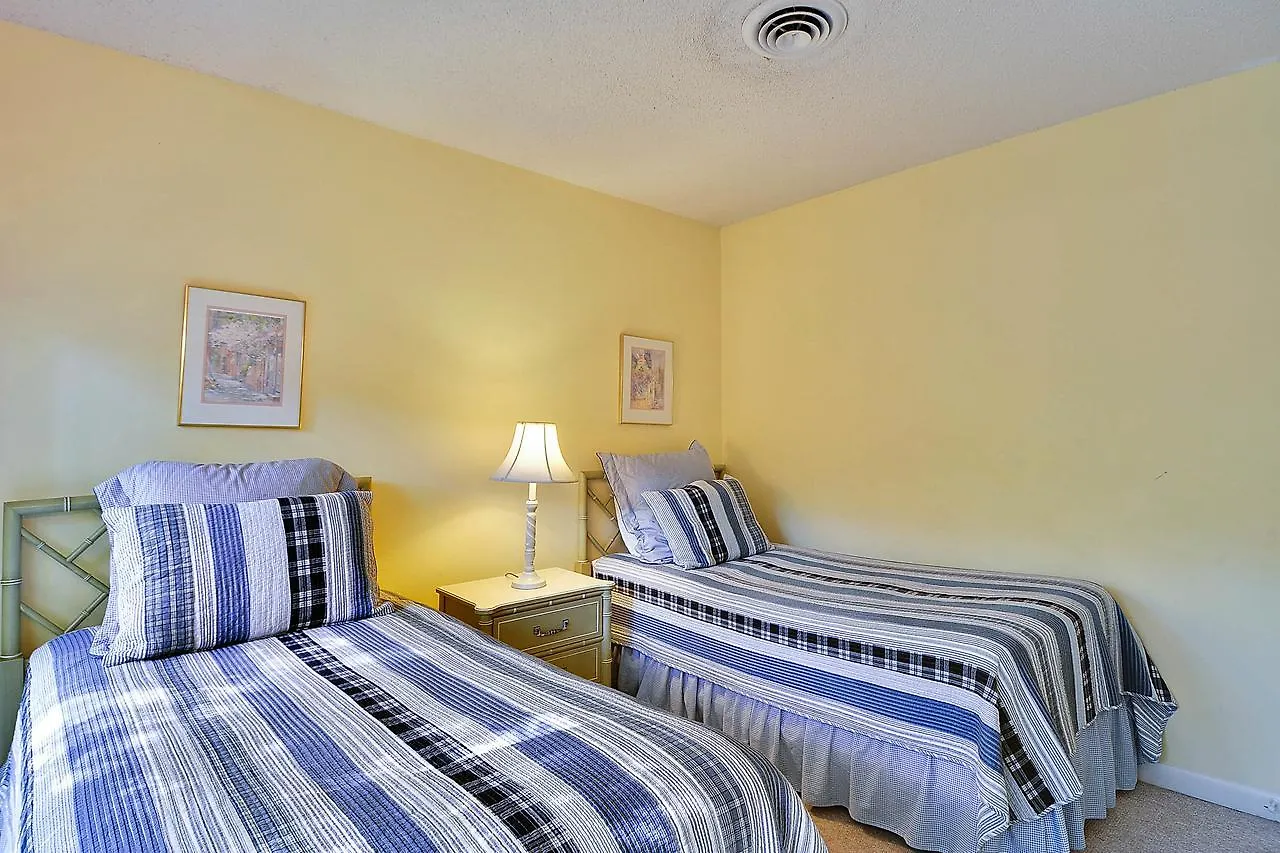 1040 Sparrow Pond Holiday home *