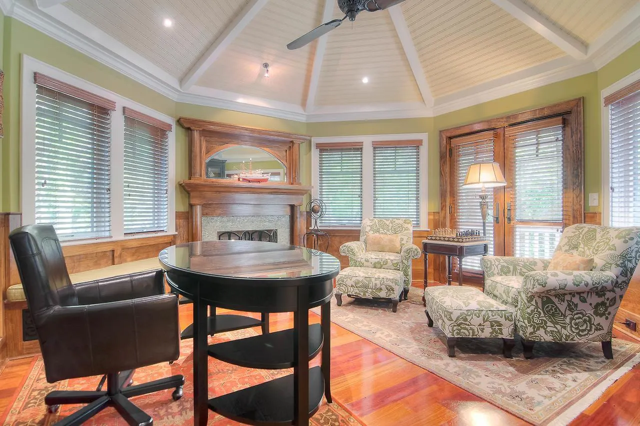 215 Glen Abbey Holiday home *