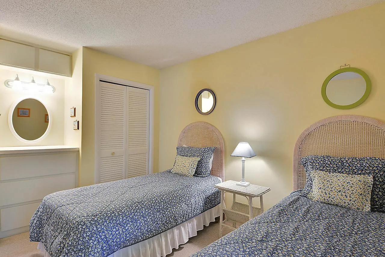 1040 Sparrow Pond Kiawah Island