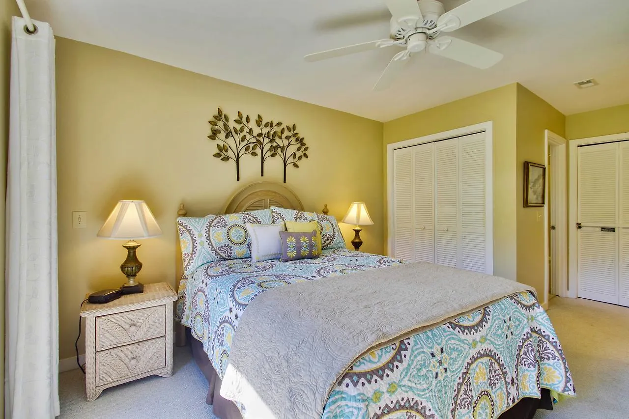 94 Inlet Cove