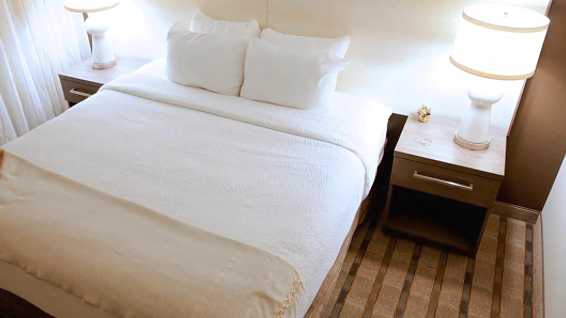 Andell Hotel