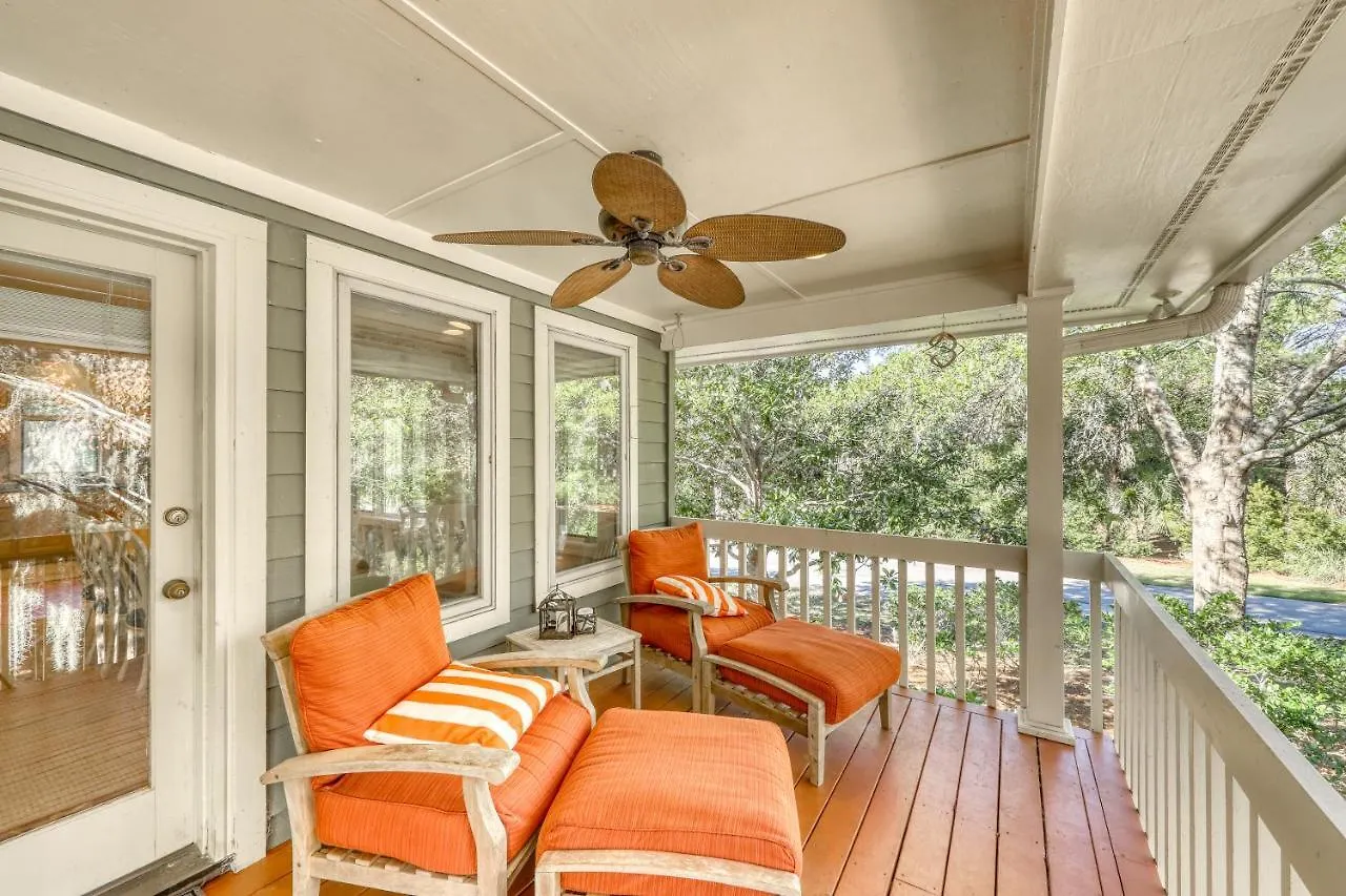 207 Belted Kingfisher Holiday home