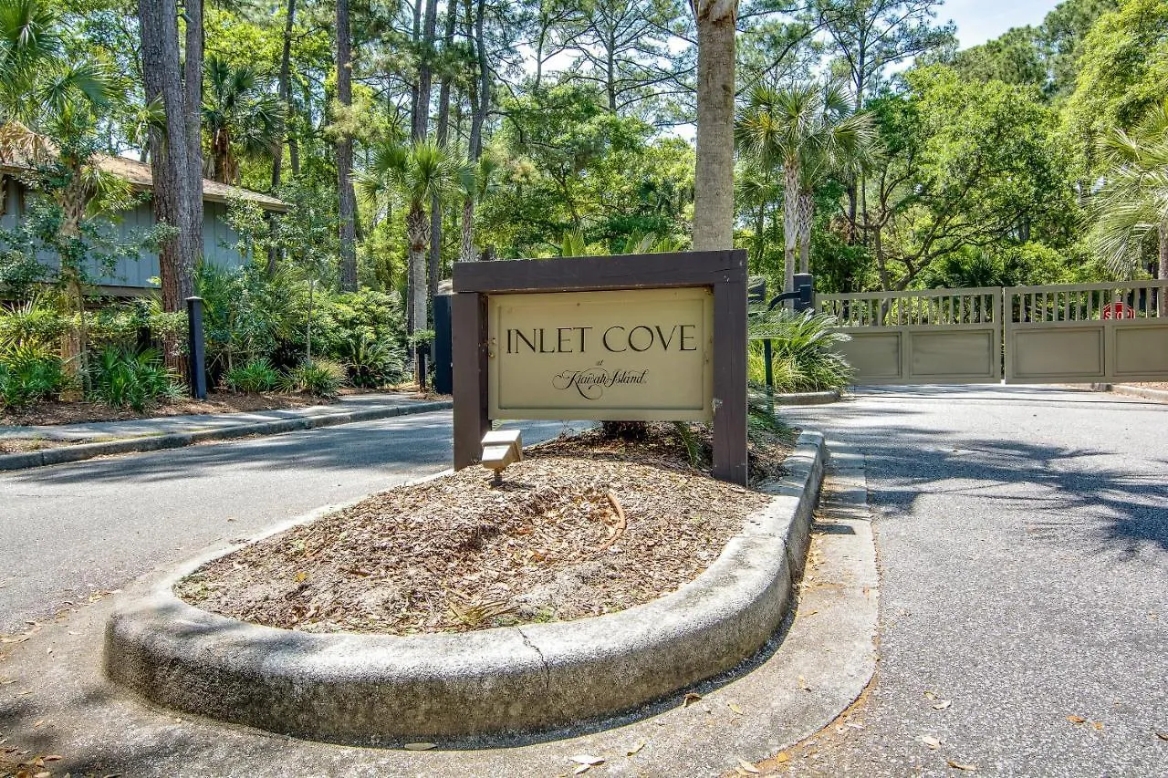 Inlet Cove 11