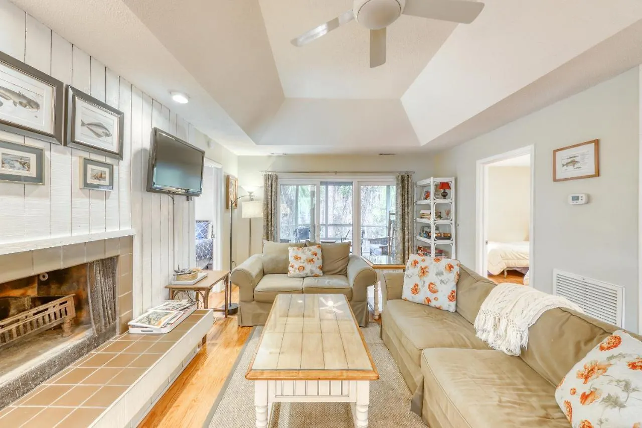 1038 Sparrow Pond Holiday home